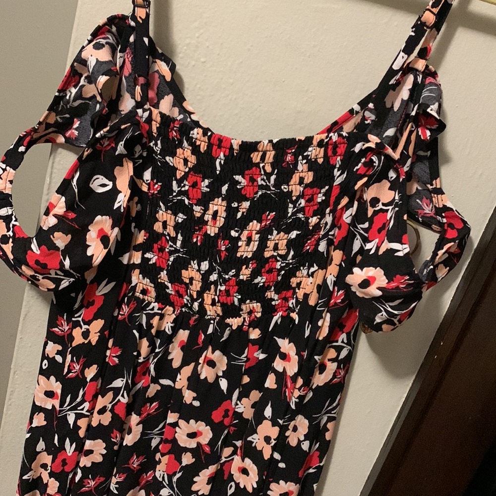 Express Dress - Picture 4 of 5